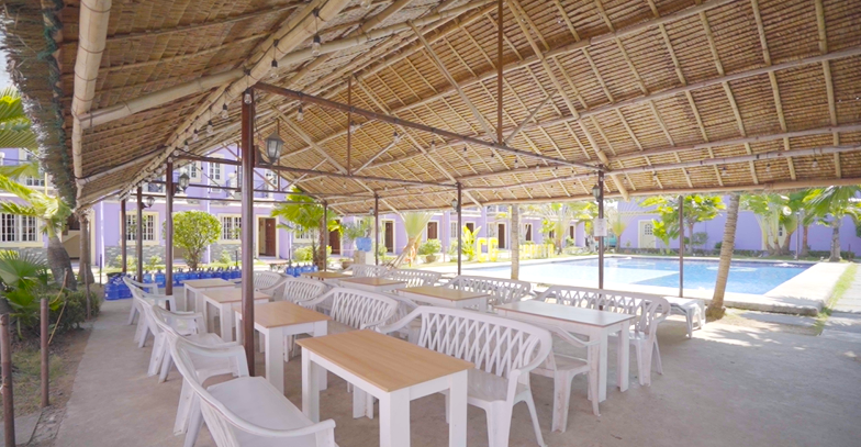 cg sparta プールサイド